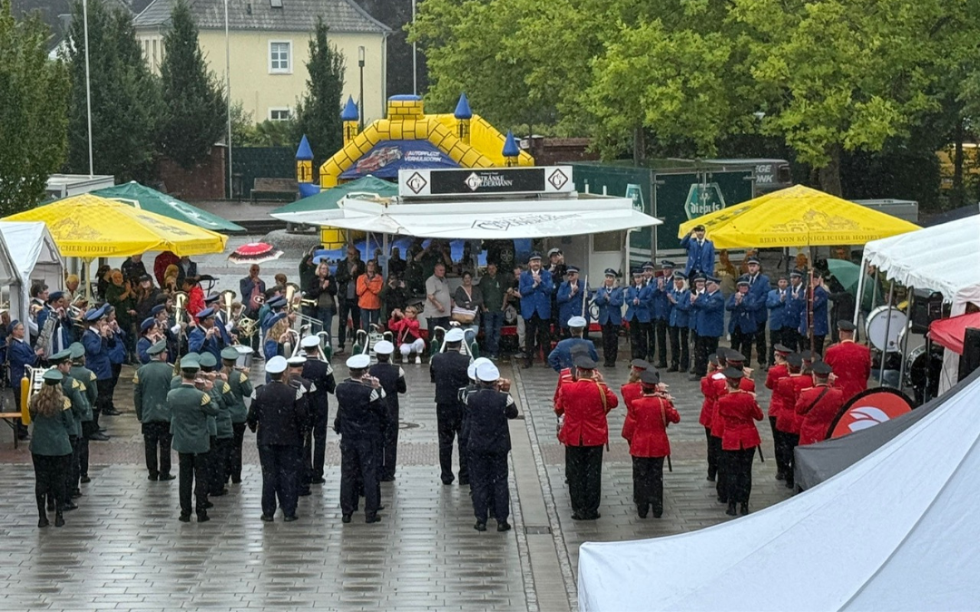 Bericht über die Jubiläumsfeier des Trommlercorps Rheinklänge Issum anläßlich ihres 95. Geburtstages